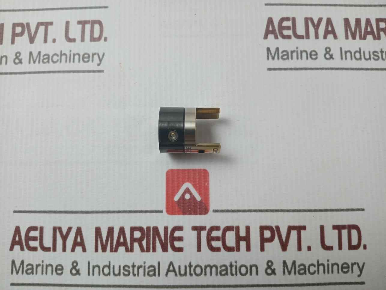 000856 Stamper Holding Bushing Complete