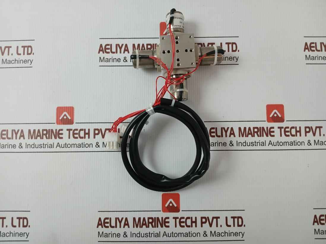 018-0186-900 4-way Nc Membrane Valve Vac-20 Psig 1-meter Parker