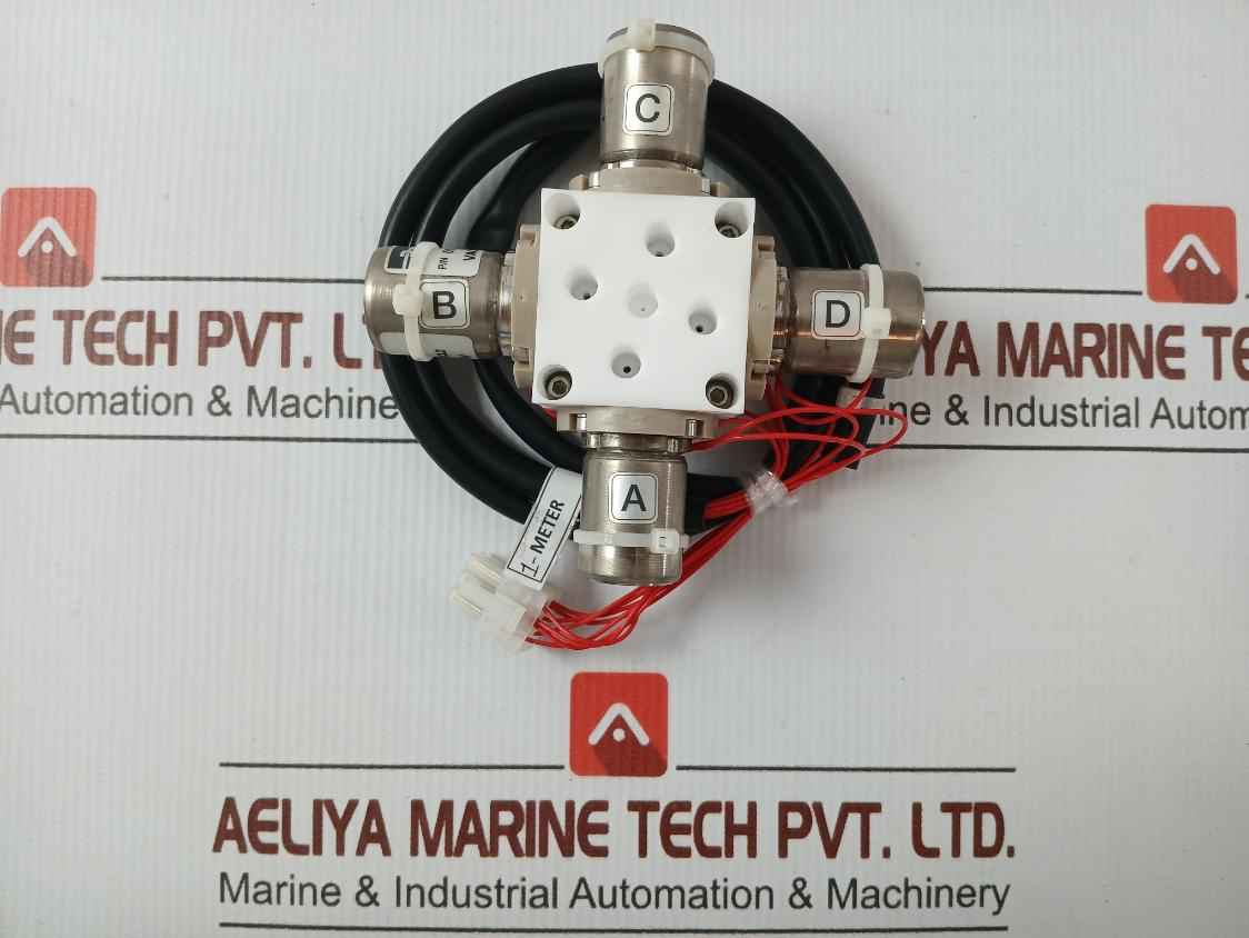 018-0186-900 4-way Nc Membrane Valve Vac-20 Psig 1-meter Parker