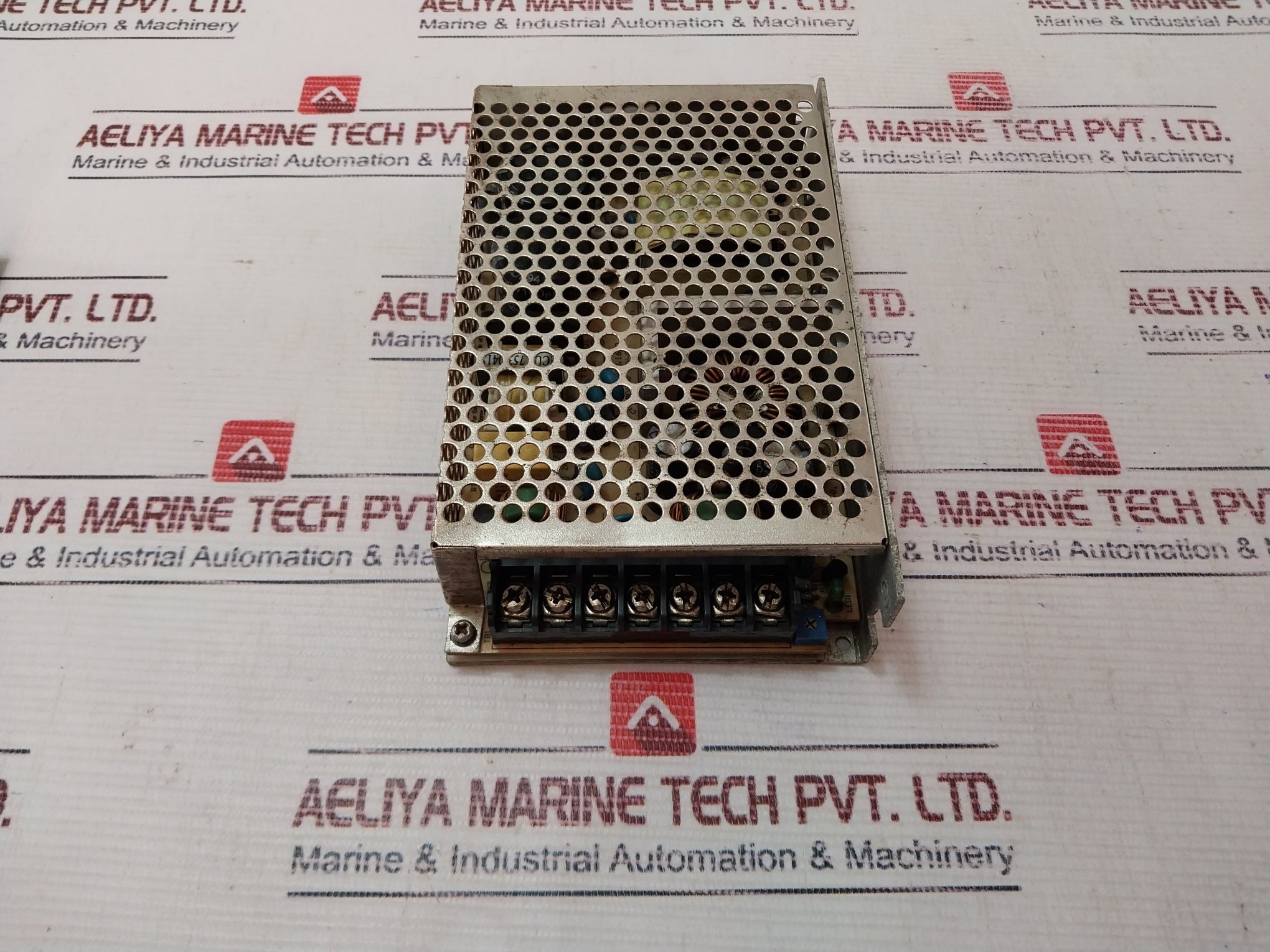 Witch Well Sw-100-24 Switching Power Supplies Ac110V/220V