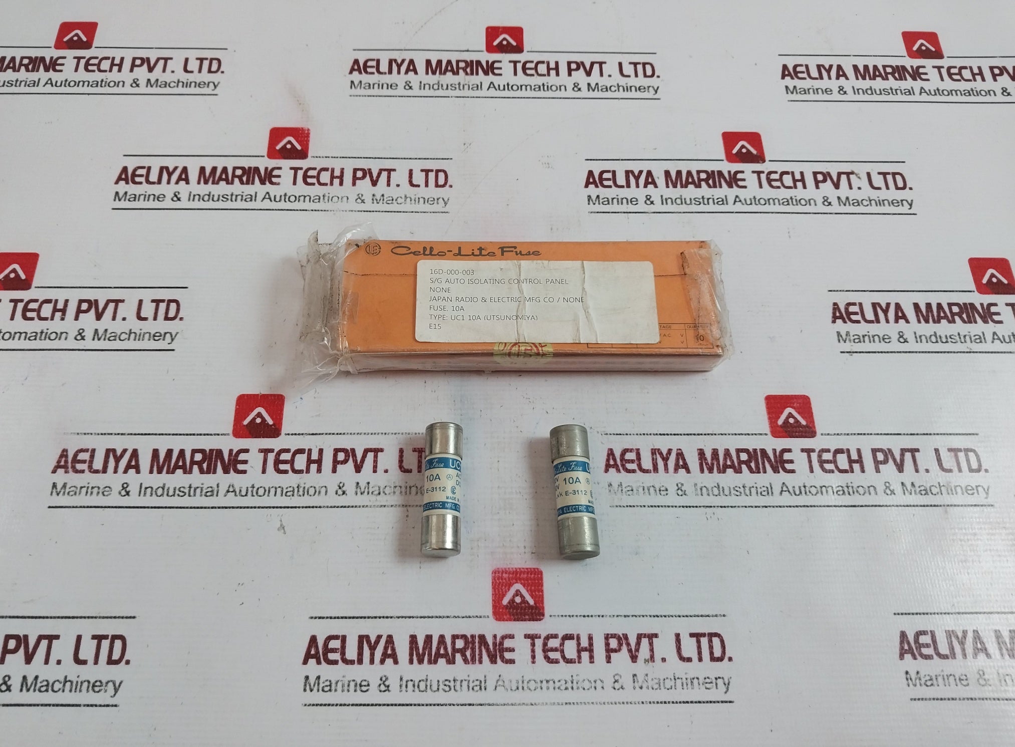 Lot of 10X Utsunomiya UC1 Cello-Lite Fuse 10A AC500V DC250V, 16D-000-003