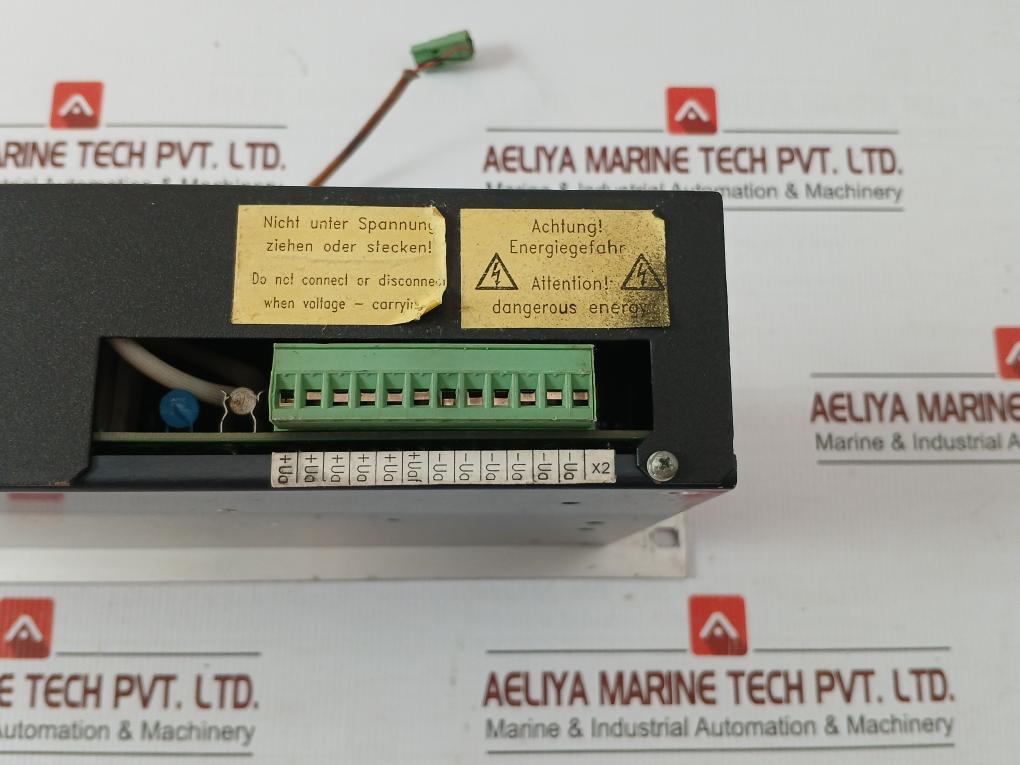 10 Gr 04 Industronic Input-115Vac 47-63Hz Power Supply Module
