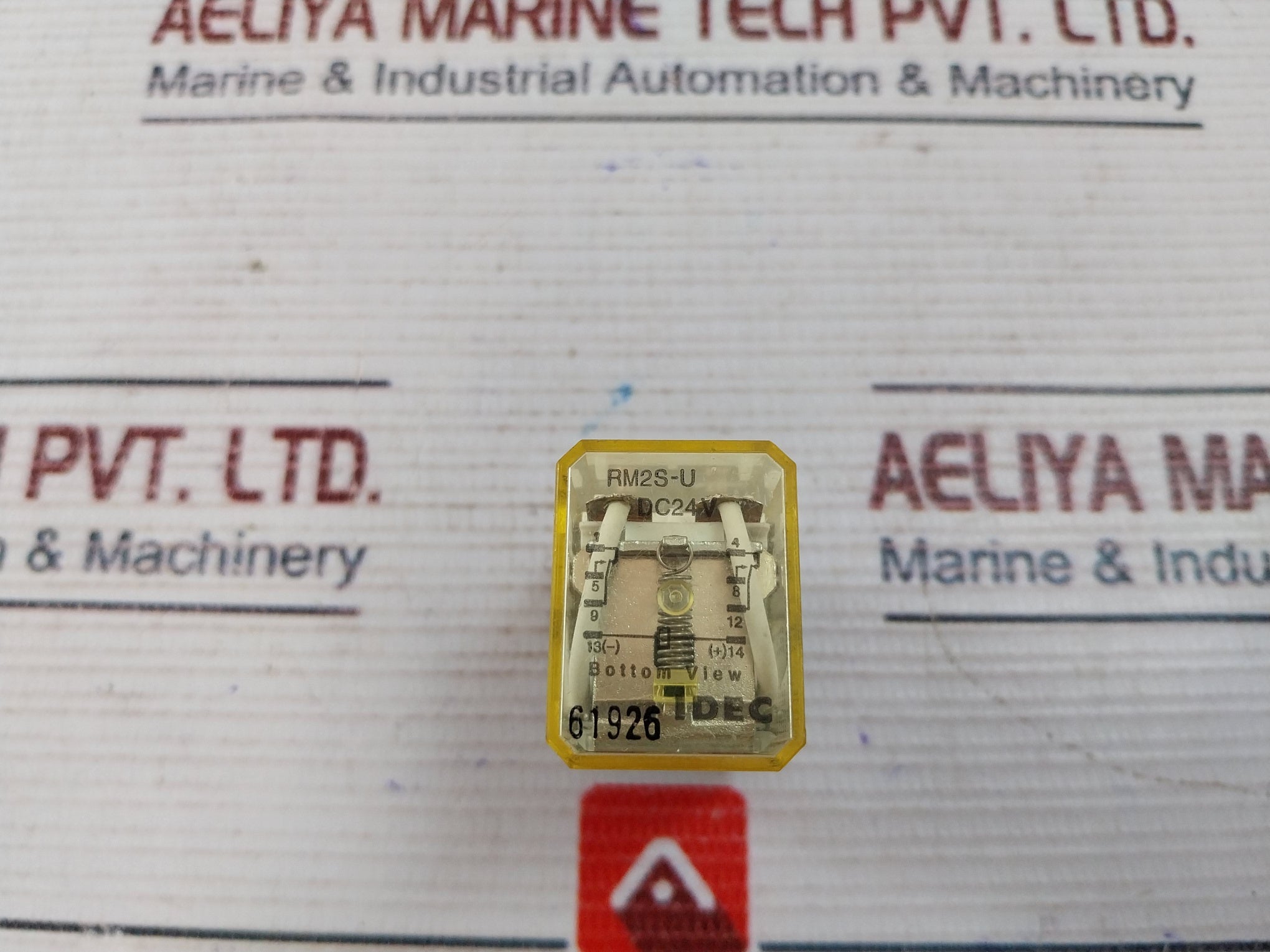 Idec Rm2S-u Relay 6A 240Vac