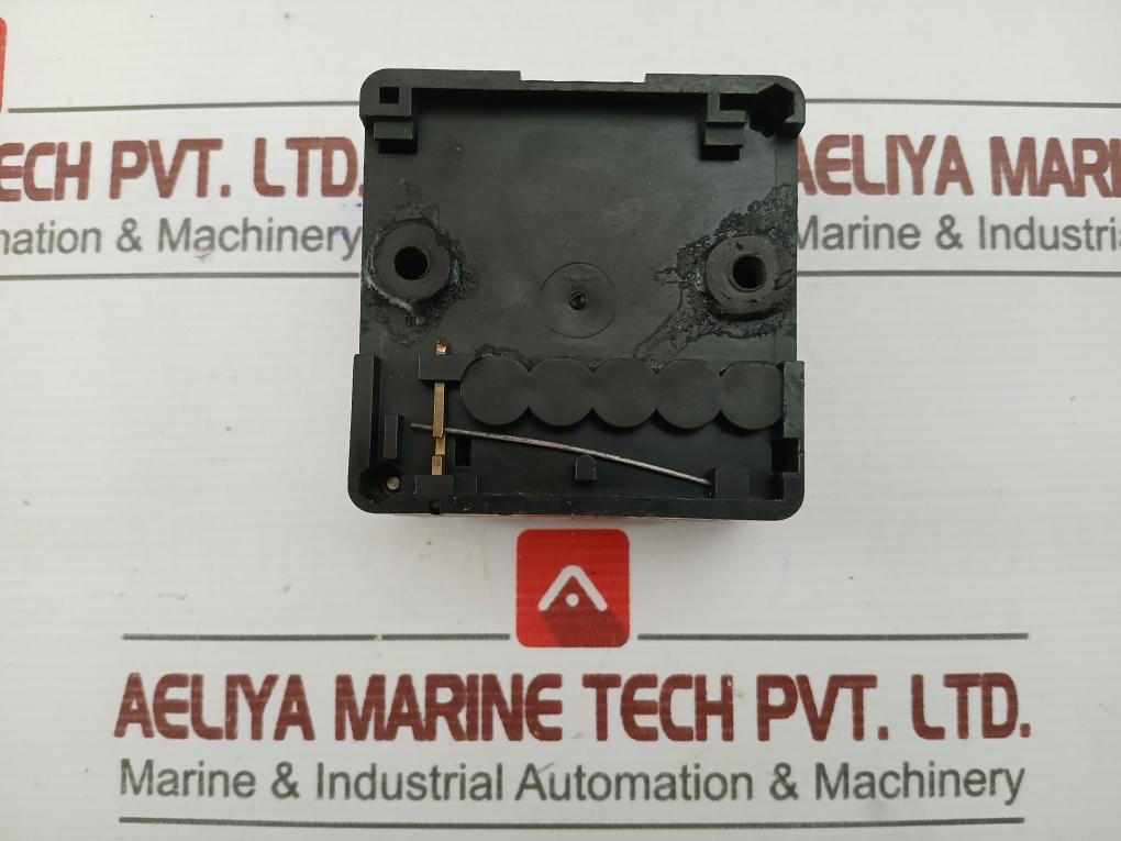 16026 Analogue Time Switch 50/60Hz-110Vac Flash