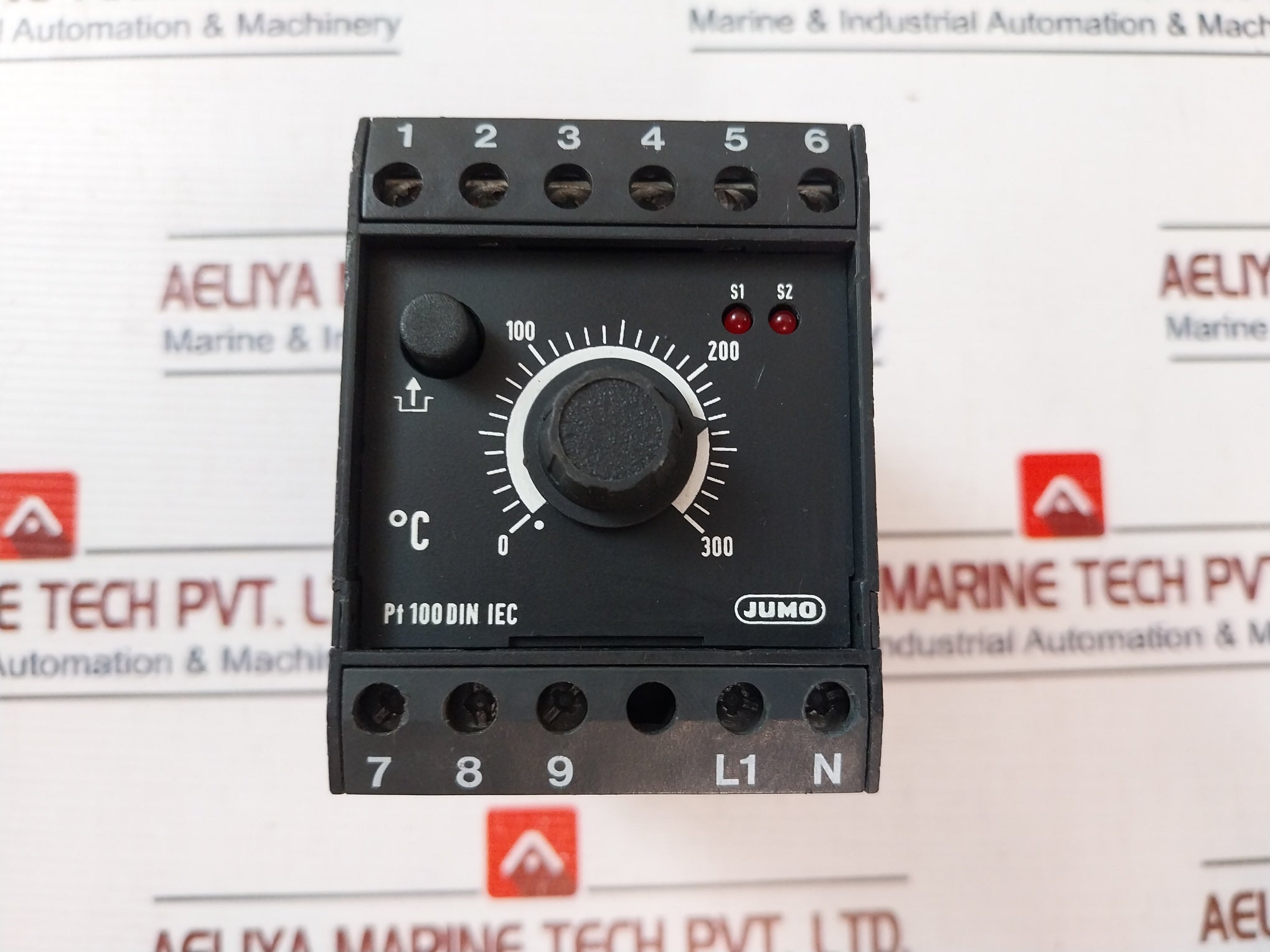 Jumo 701130/0253-001-08/205,245,062 Temperature Monitor 0-300°C