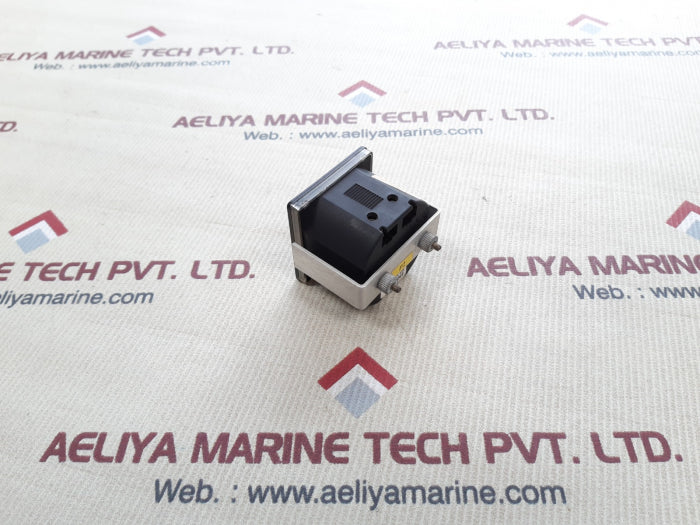 DEIF HC48 Running hours counter 230 V 60 HZ IP-40 07.01