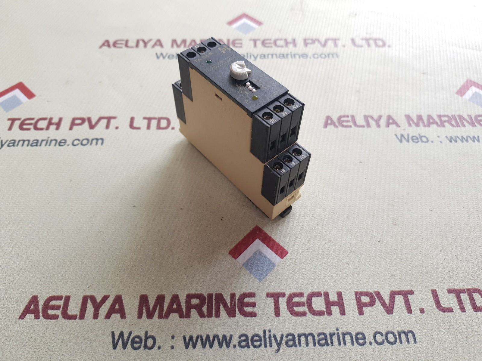 Hiquel Ta 04-k Time Relay 115Vac/24Vac/Dc