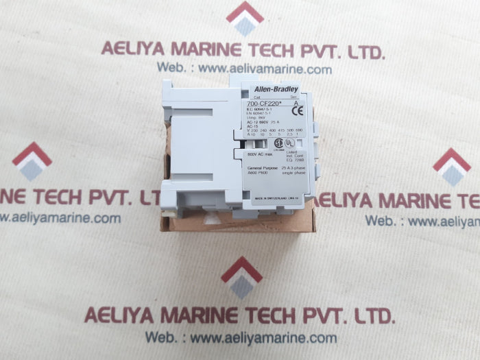 Allen-bradley cat 700-cf220* control relay ser.A