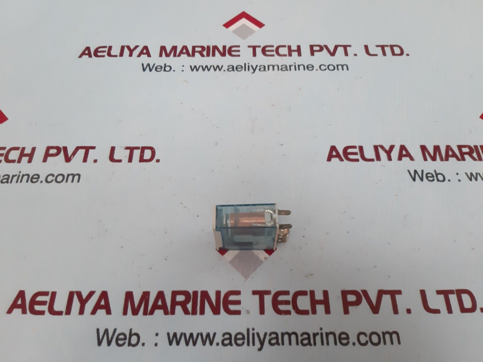 Lot of 7X ALLEN-BRADLEY 700-HK36Z24 Slim Line Relay 24V DC