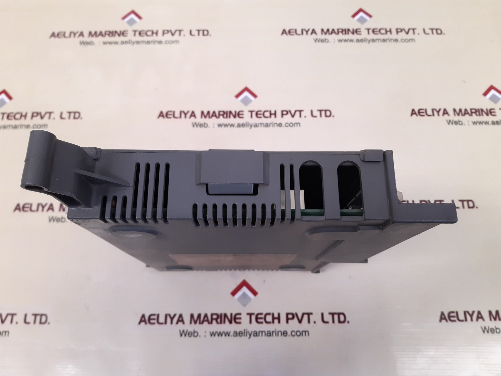 Giddings & lewis 502-03551-02r0 ac i/o module