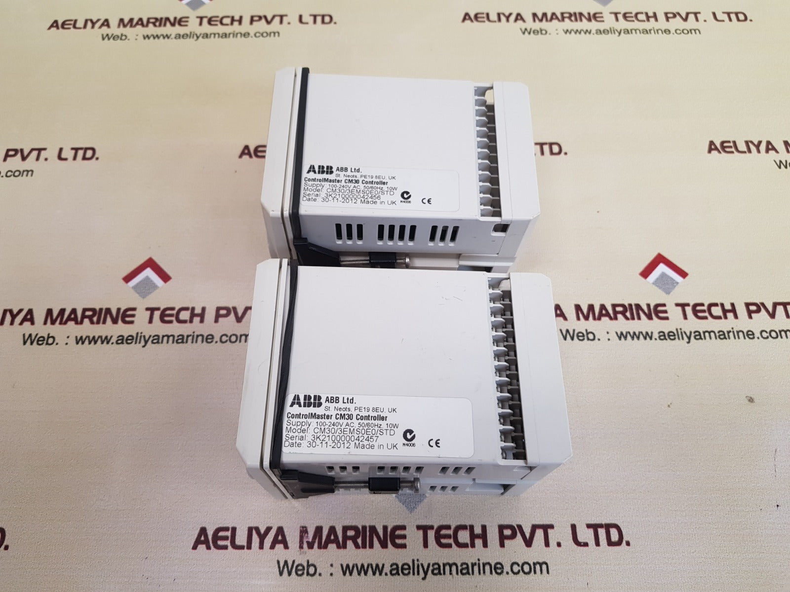ABB Cm30/3ems0e0/std Control Master Cm30 Controller 100-240v