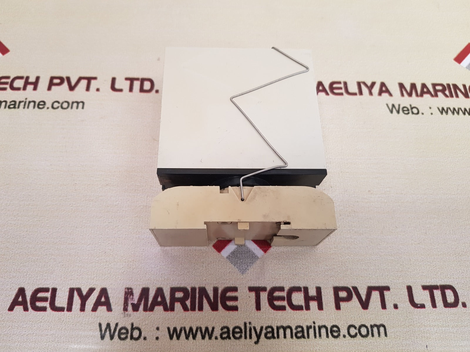 Electromatic S-system Sa 105 724 Delay On Operate Timer Relay With Base 3-60 Sec.