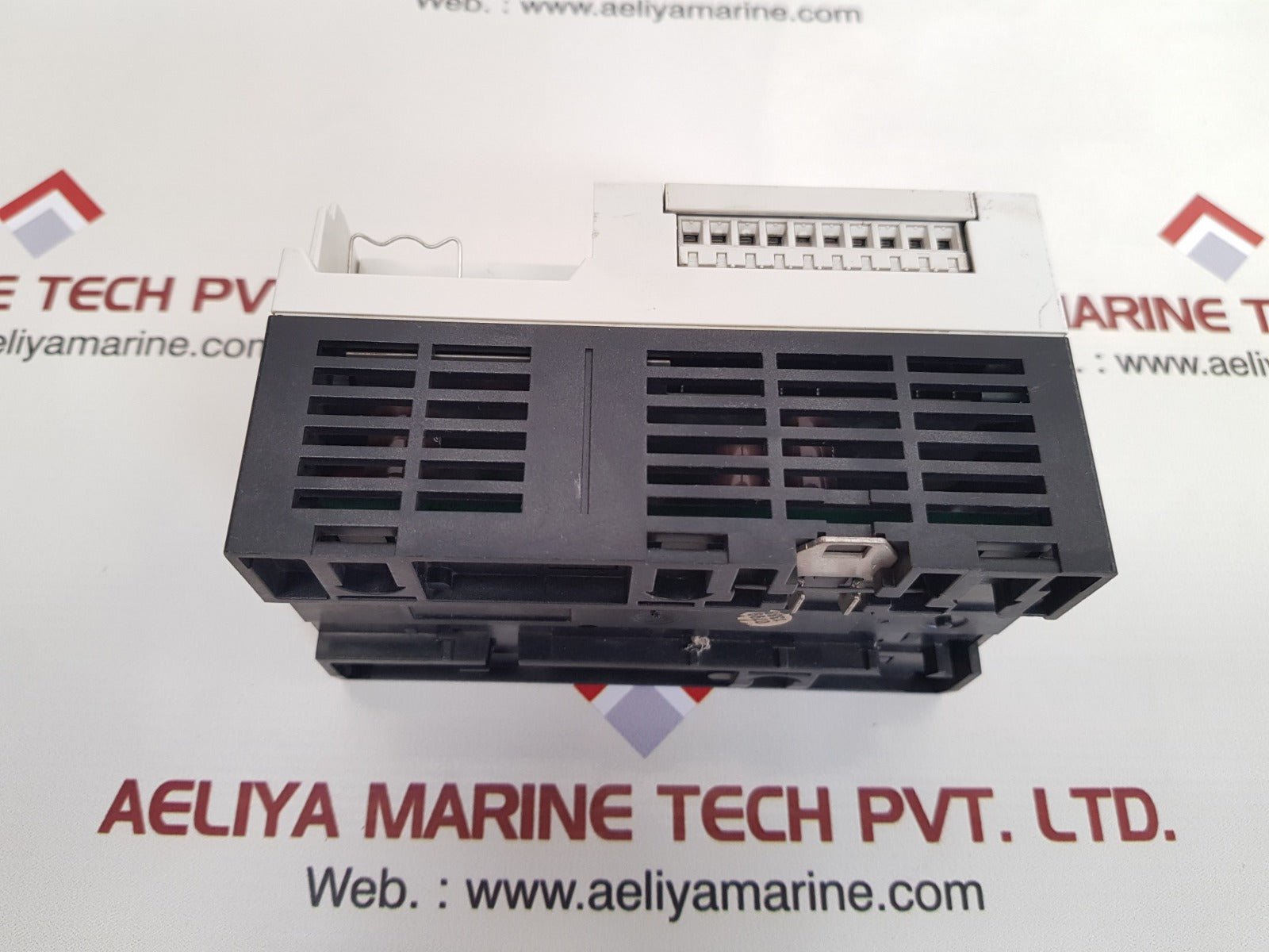 Moeller Em4-101-aa2 Analog I/O Module 24Vdc 0.15A