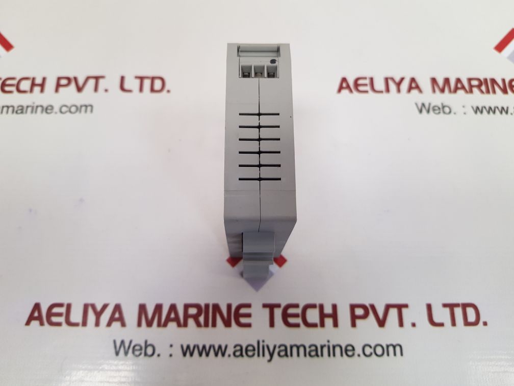 Mtl icc 201 voltage to current/voltage isolator icc201-i2-01