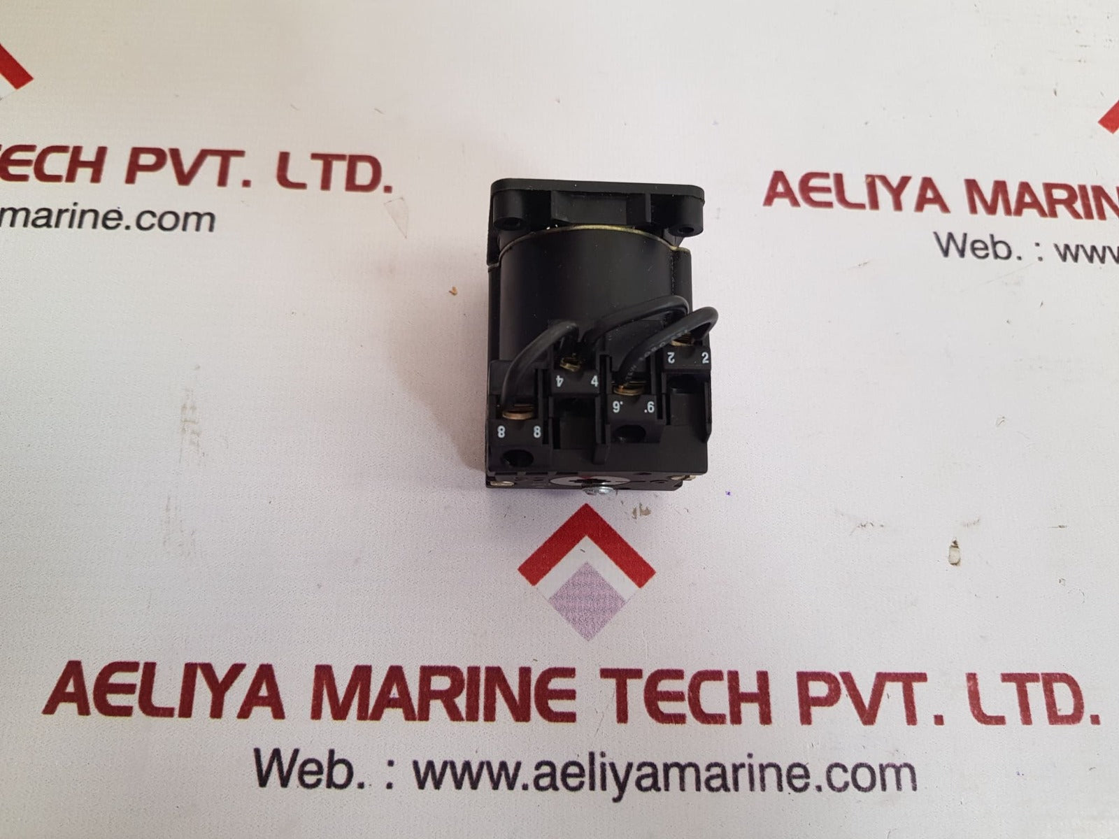 Telemecanique K1D004N Cam Switch - Aeliya Marine Tech