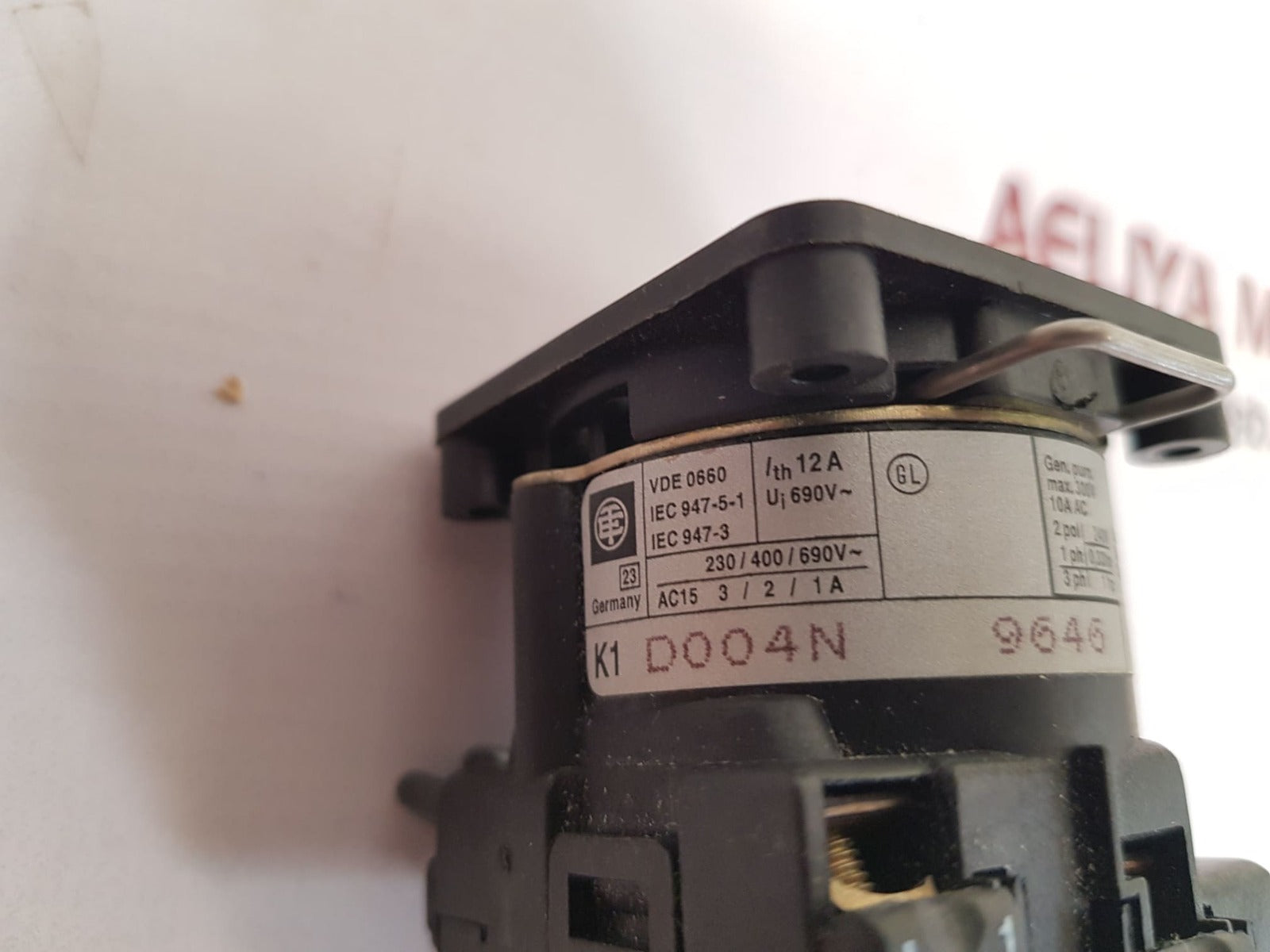 Telemecanique K1D004N Cam Switch - Aeliya Marine Tech