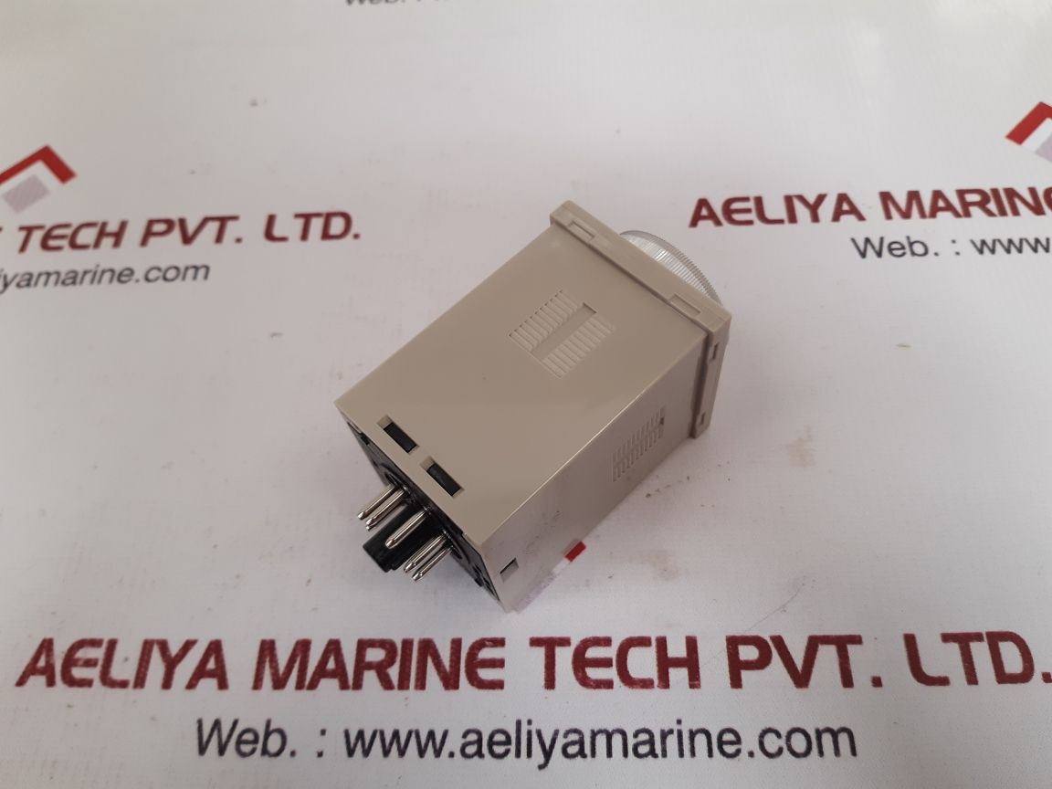 Omron H3Ba-n8H Solid-state Timer Relay 1.2S To 300H 110 Vac 50/60 Hz
