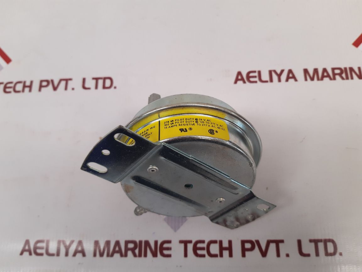 Tridelta Ap4257 Adjustable Mount Pressure Switch
