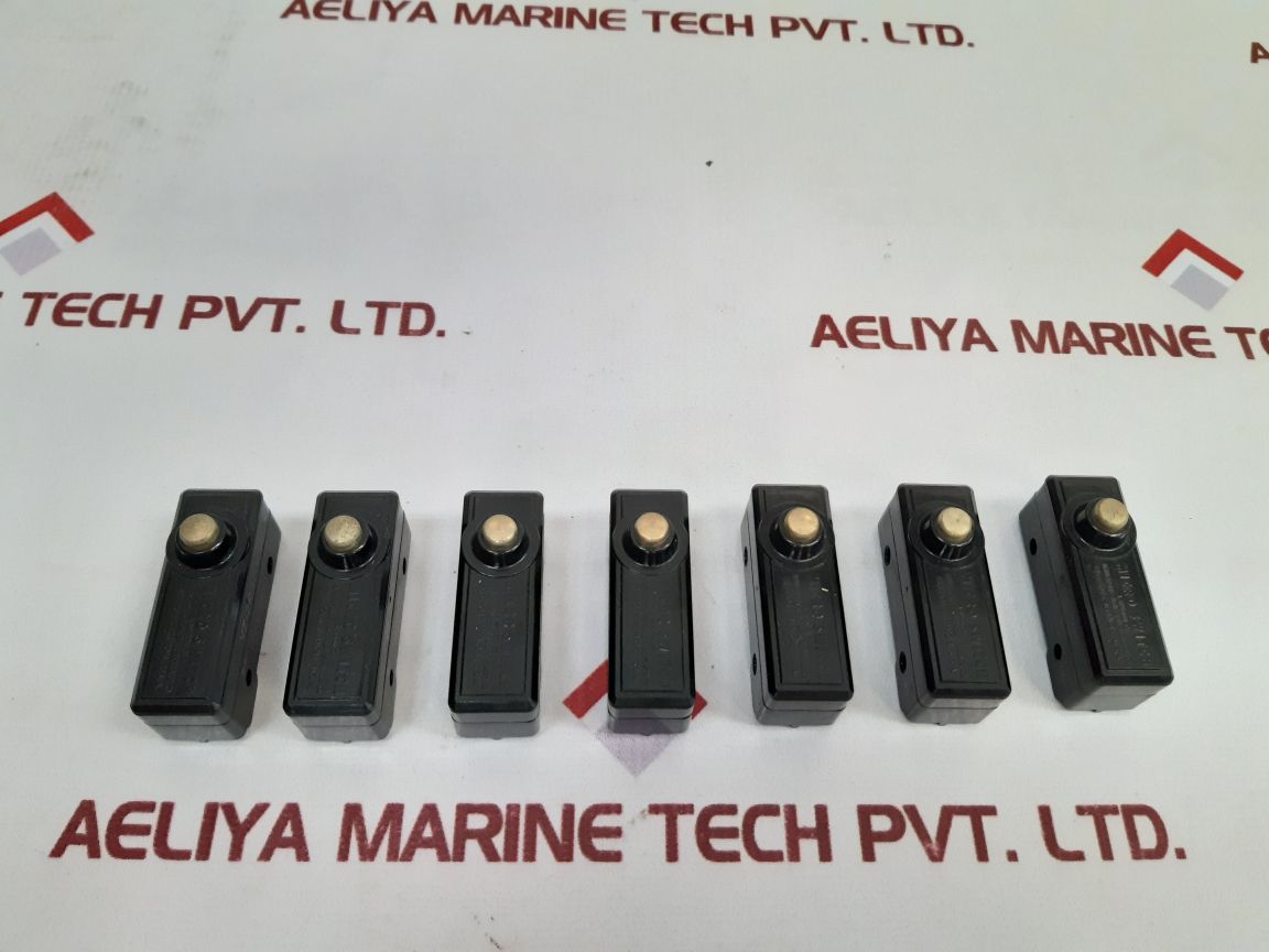 Lot of 7X Micro Switch Yz-2rd Limit Switch 15a 460vac