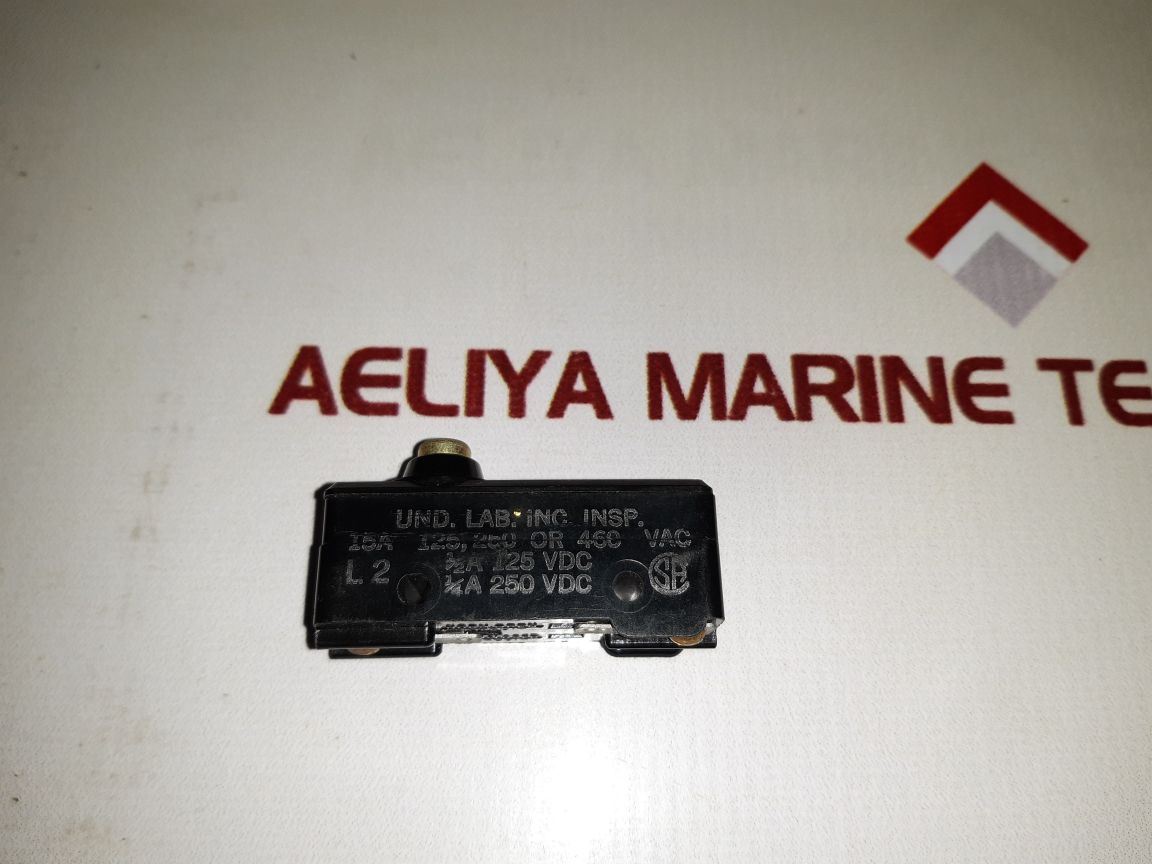 Lot of 7X Micro Switch Yz-2rd Limit Switch 15a 460vac