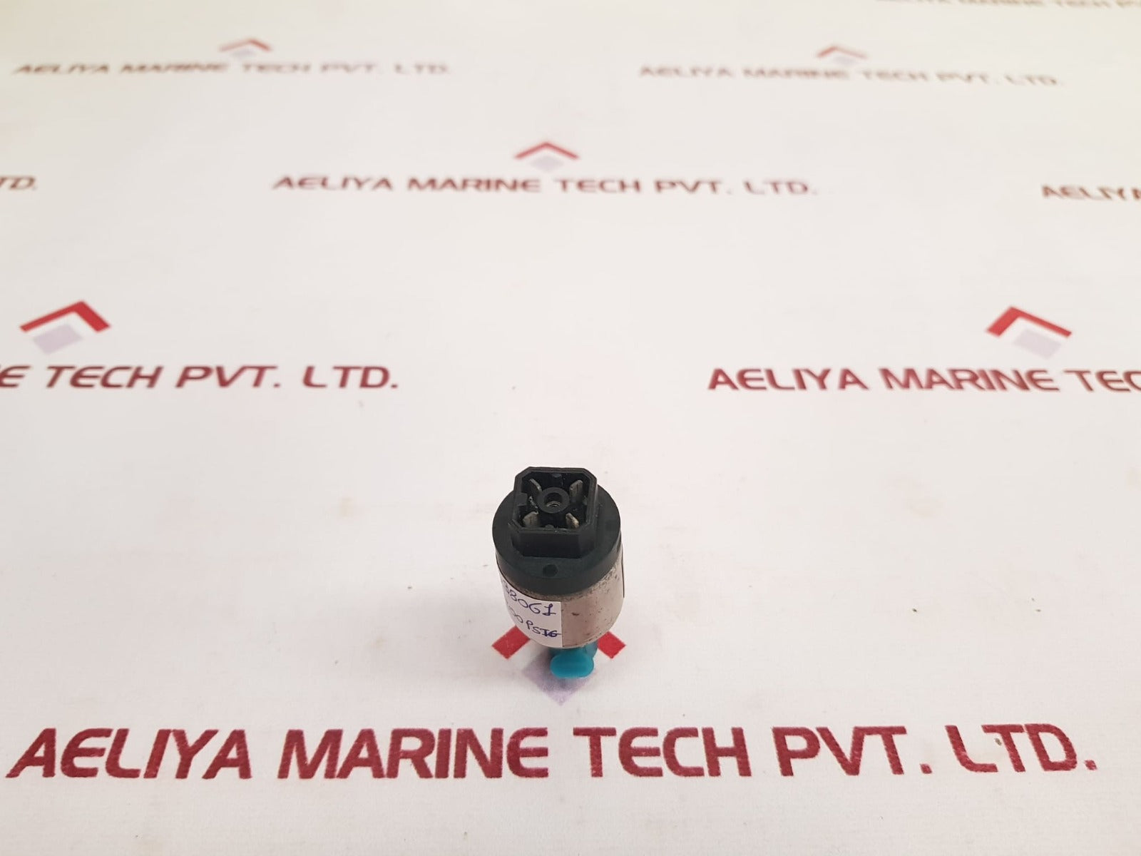 Mediamate 39538061 Pressure Transducer used - Aeliya Marine Tech