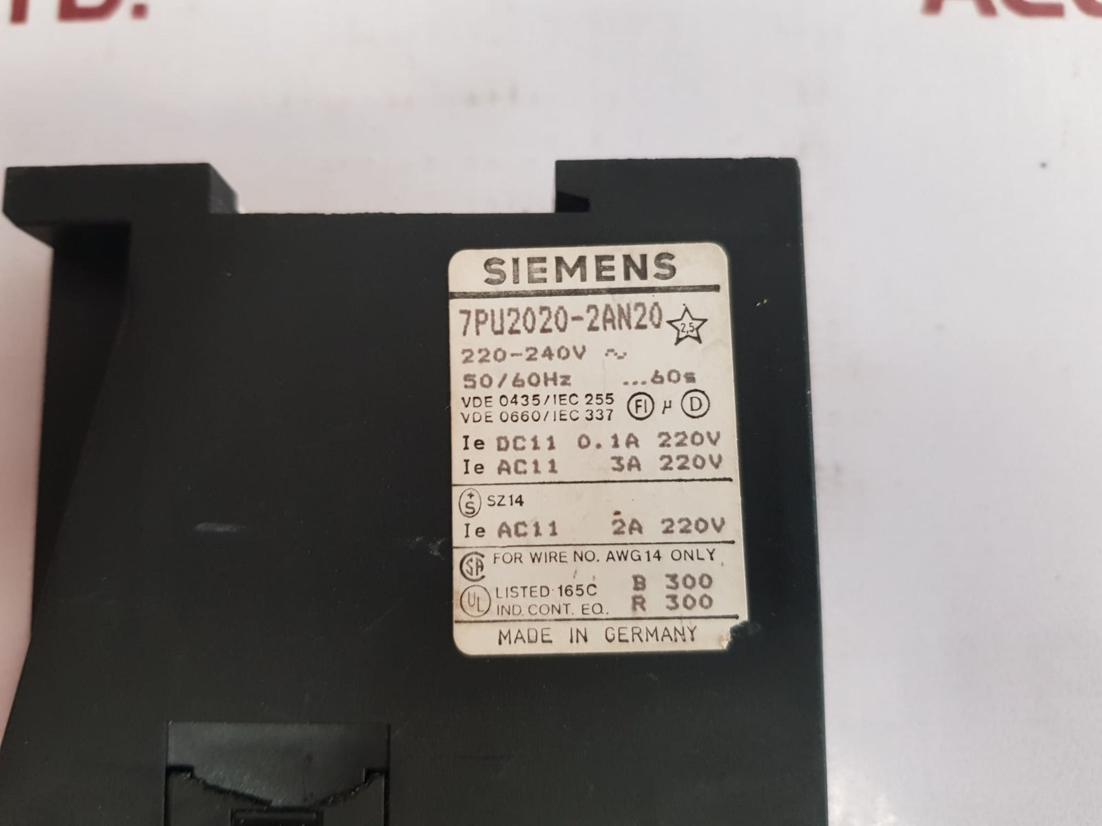 Siemens 7Pu2020-2An20 Timing Relay - Aeliya Marine Tech