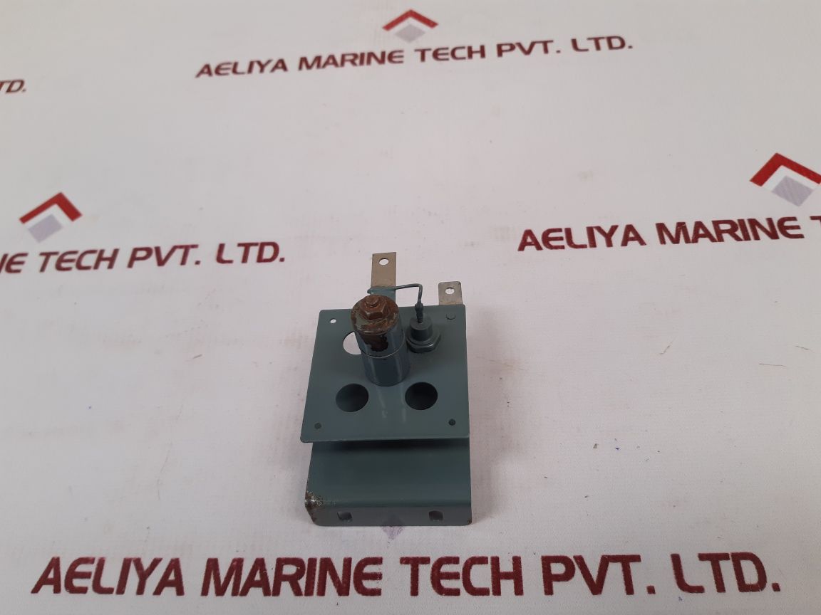 International Rectifier M-65752 - Aeliya Marine Tech