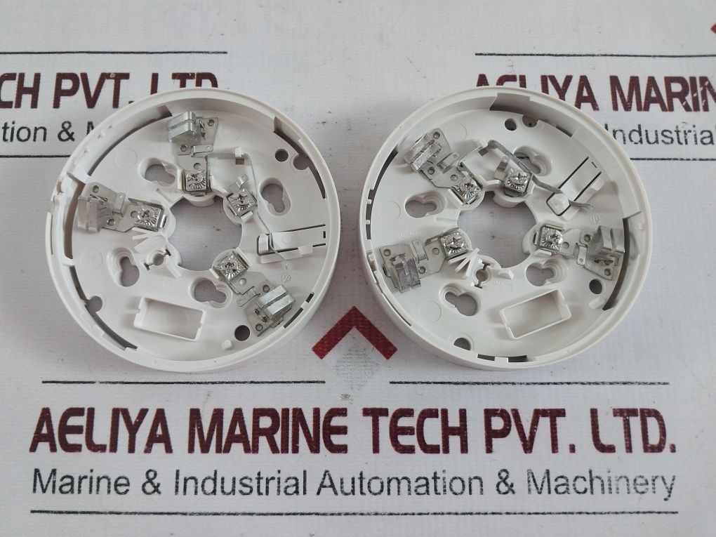 Lot of 11X Honeywell B401 Plug-IN Detector Base