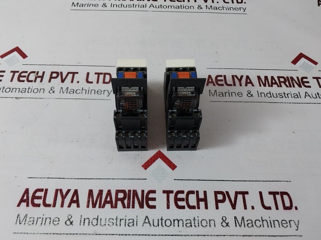 Schrack Pt570024 Relay With Pt78704 Base 10A 300Vac