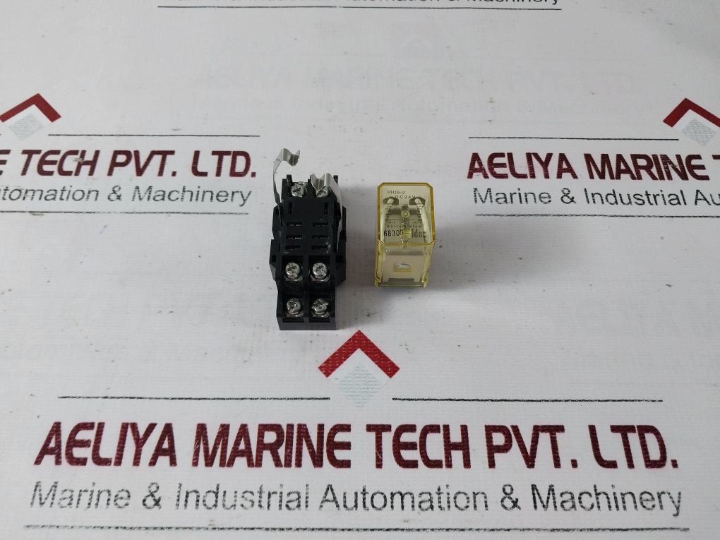 Idec Rh2B-u Relay With Sh2B-05B Socket Dc 24V 10A 240Vac/10A 30Vdc