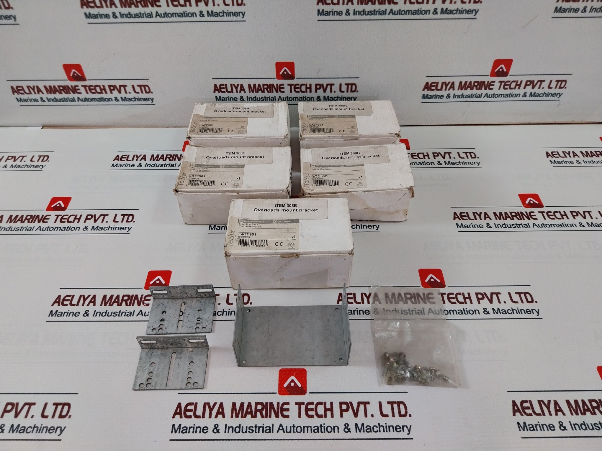 Telemecanique Square D La7F901 Mounting Plate 056605