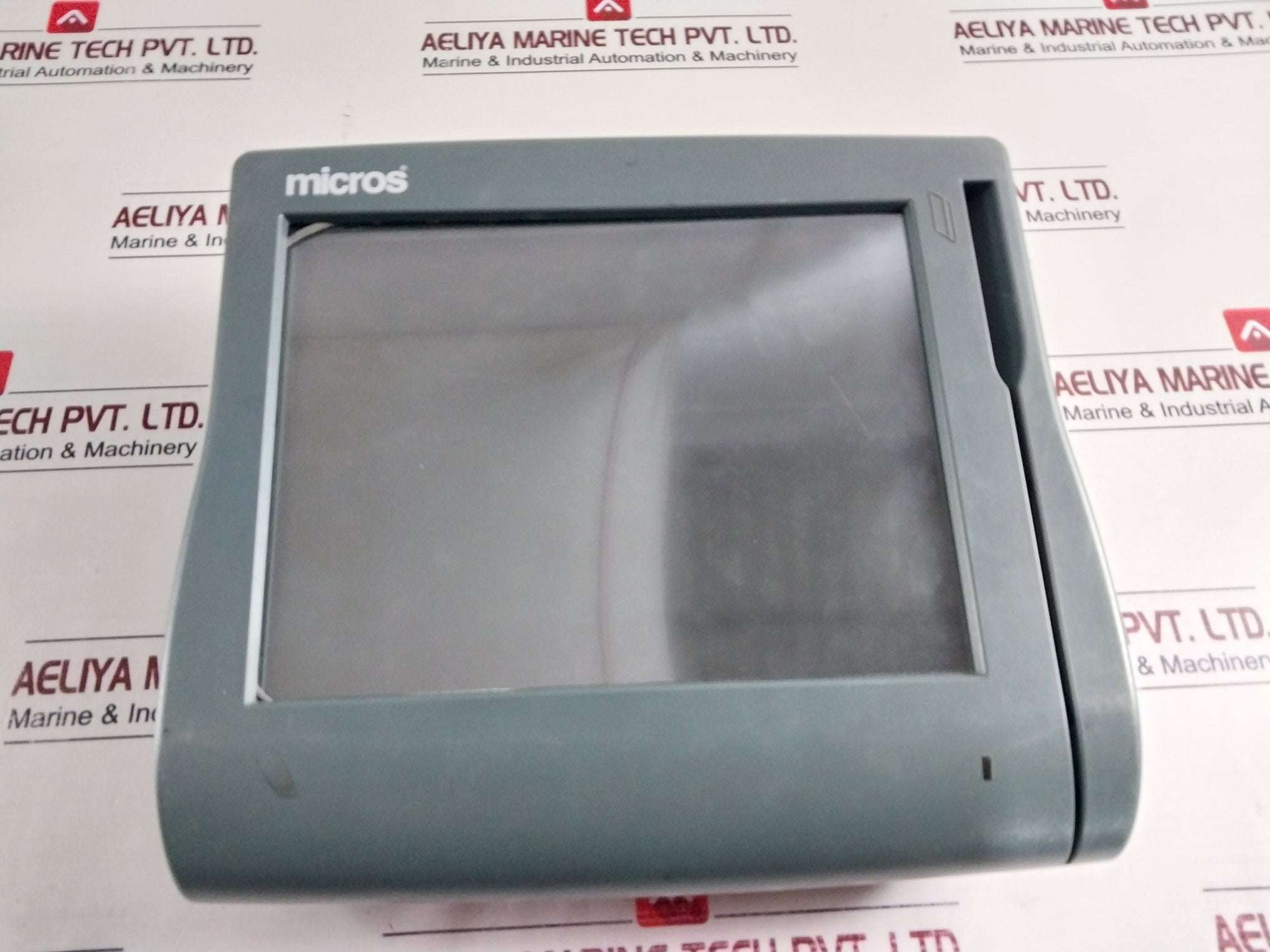 Micros 400714-001 Touchscreen Terminal Workstation 4 Lx System Unit 100-240Vac