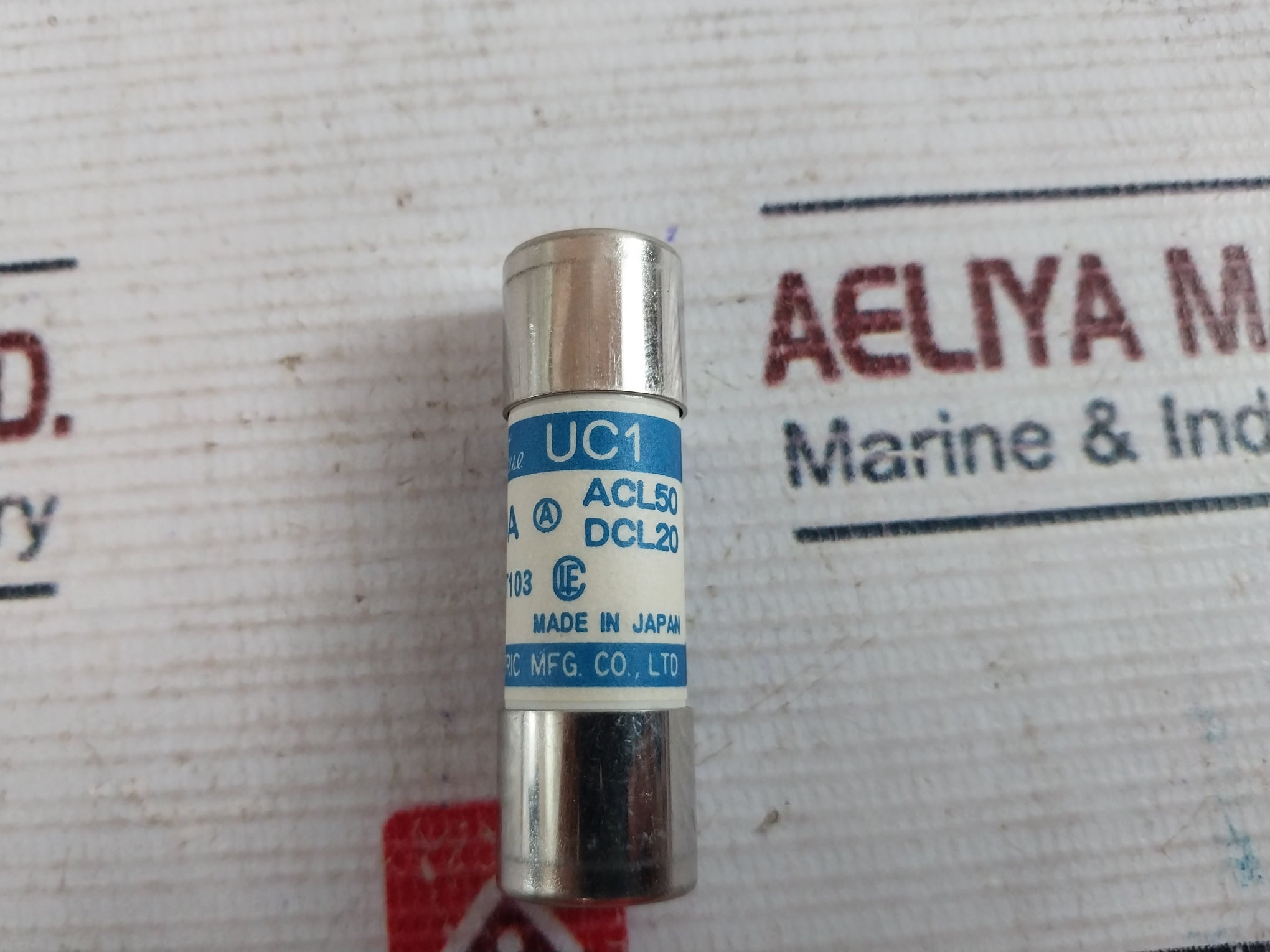 Lot of 7X Utsunomiya Electric UC1 Cello-lite Fuse 10A AC500V DC250V