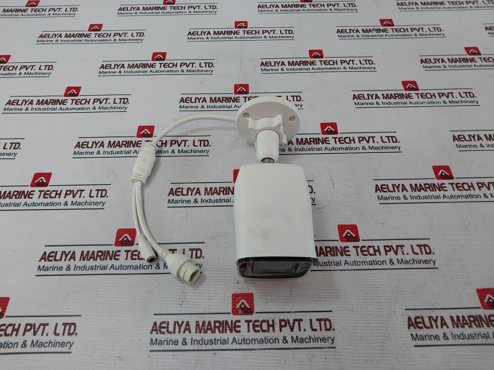 Hikvision Ds-2Cd202Wf-i Exir Mini Bullet Network Camera H.265+ 4Mm 2Mp