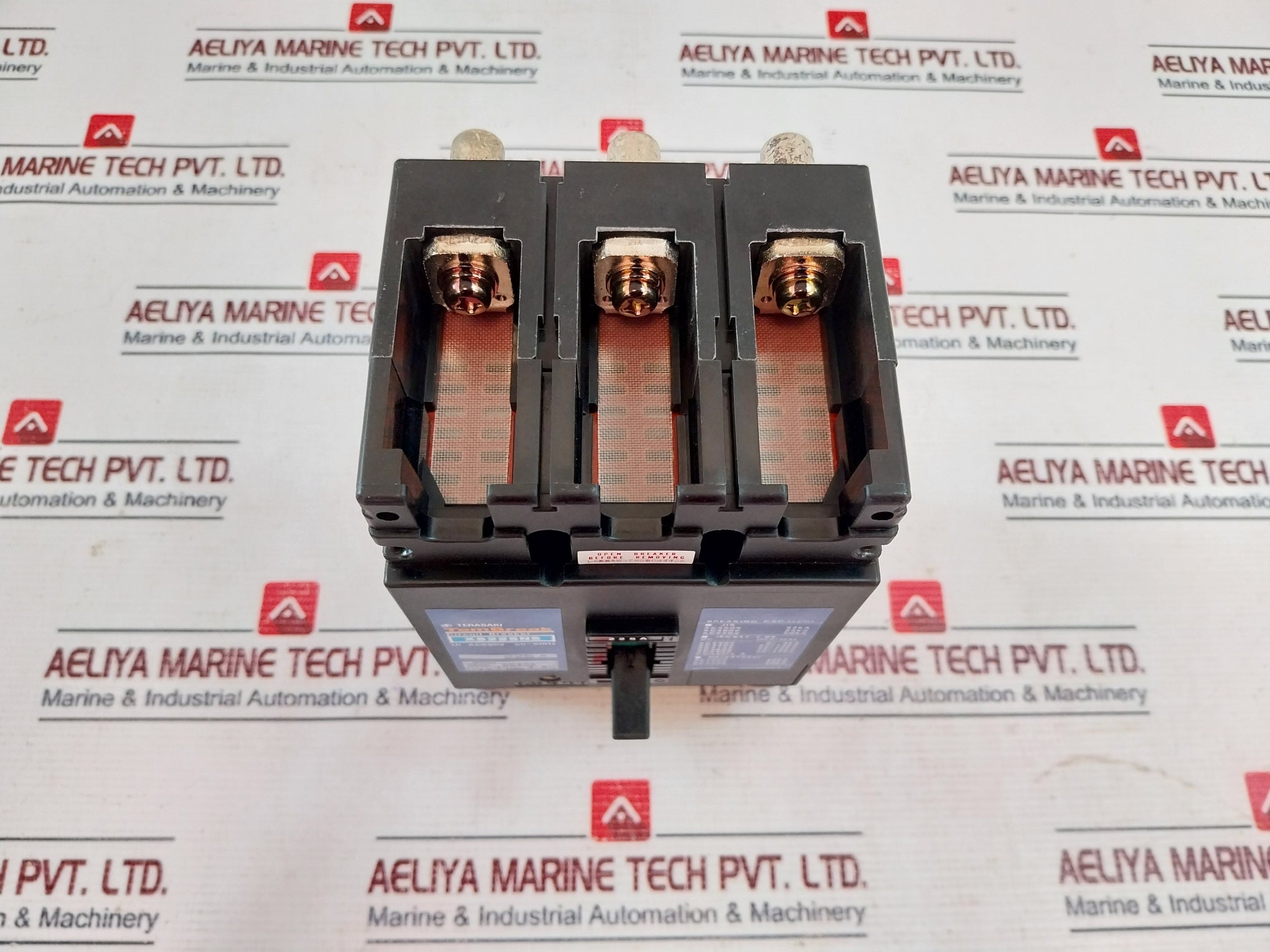 Terasaki Tembreak Xs225Ns 3 Pole Circuit Breaker 225A Ac690V 50~60Hz