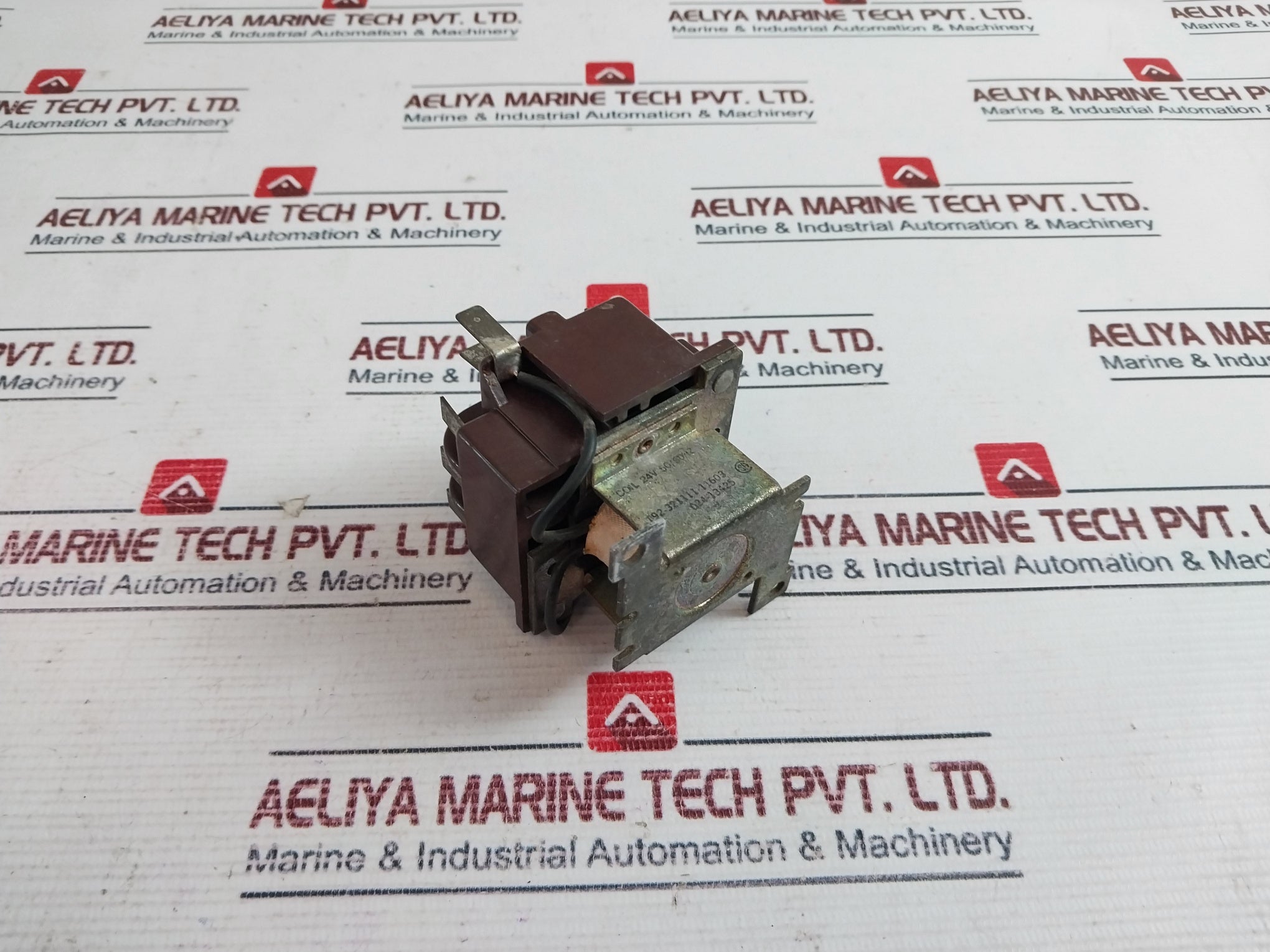 Essex 192-321111-11603 Relay With Coil 024-13425 24V 60Hz
