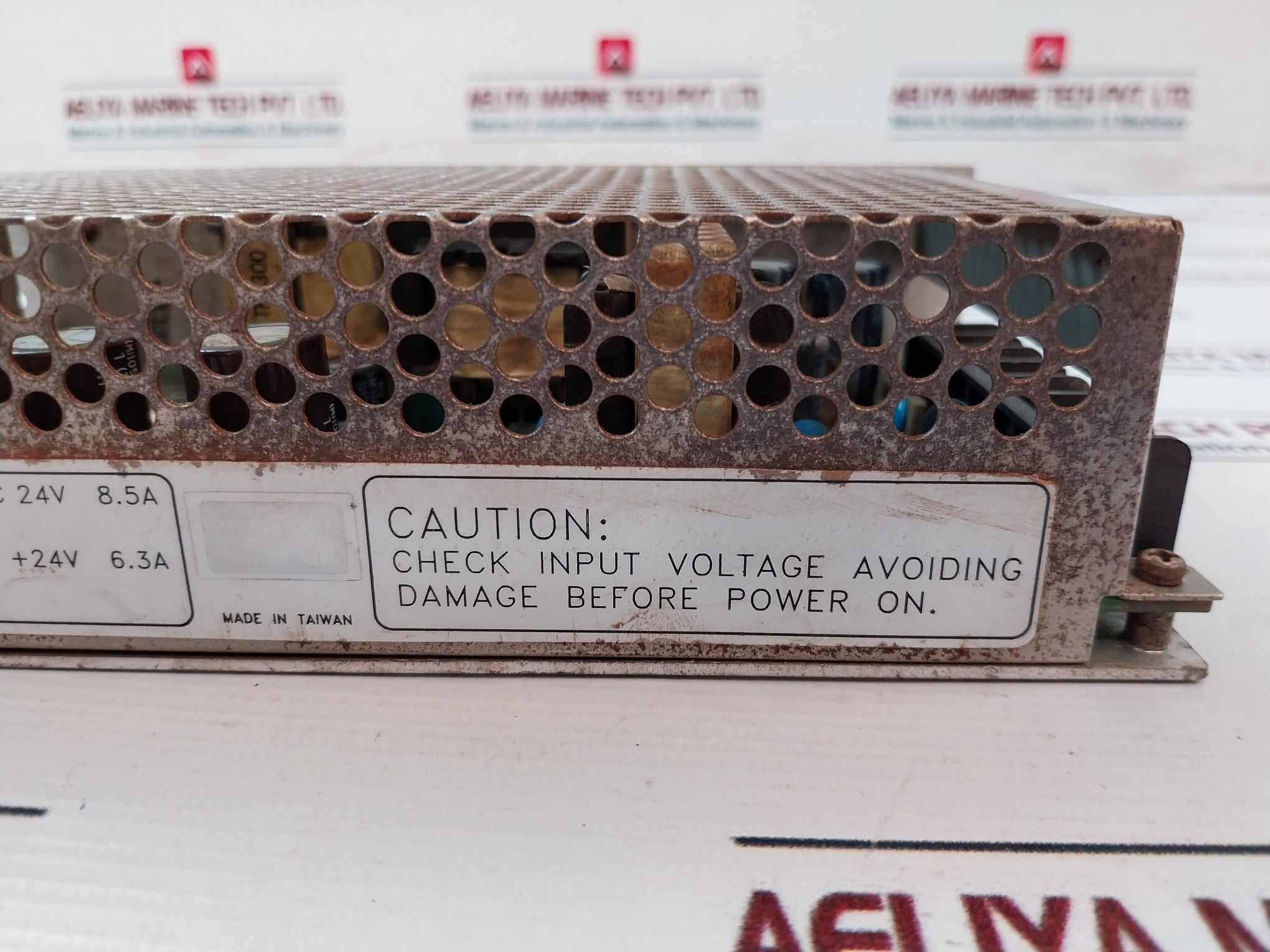 Meanwell Sd-150B-24 Dc-dc Enclosed Converter Power Supply Dc 24V 8.5A