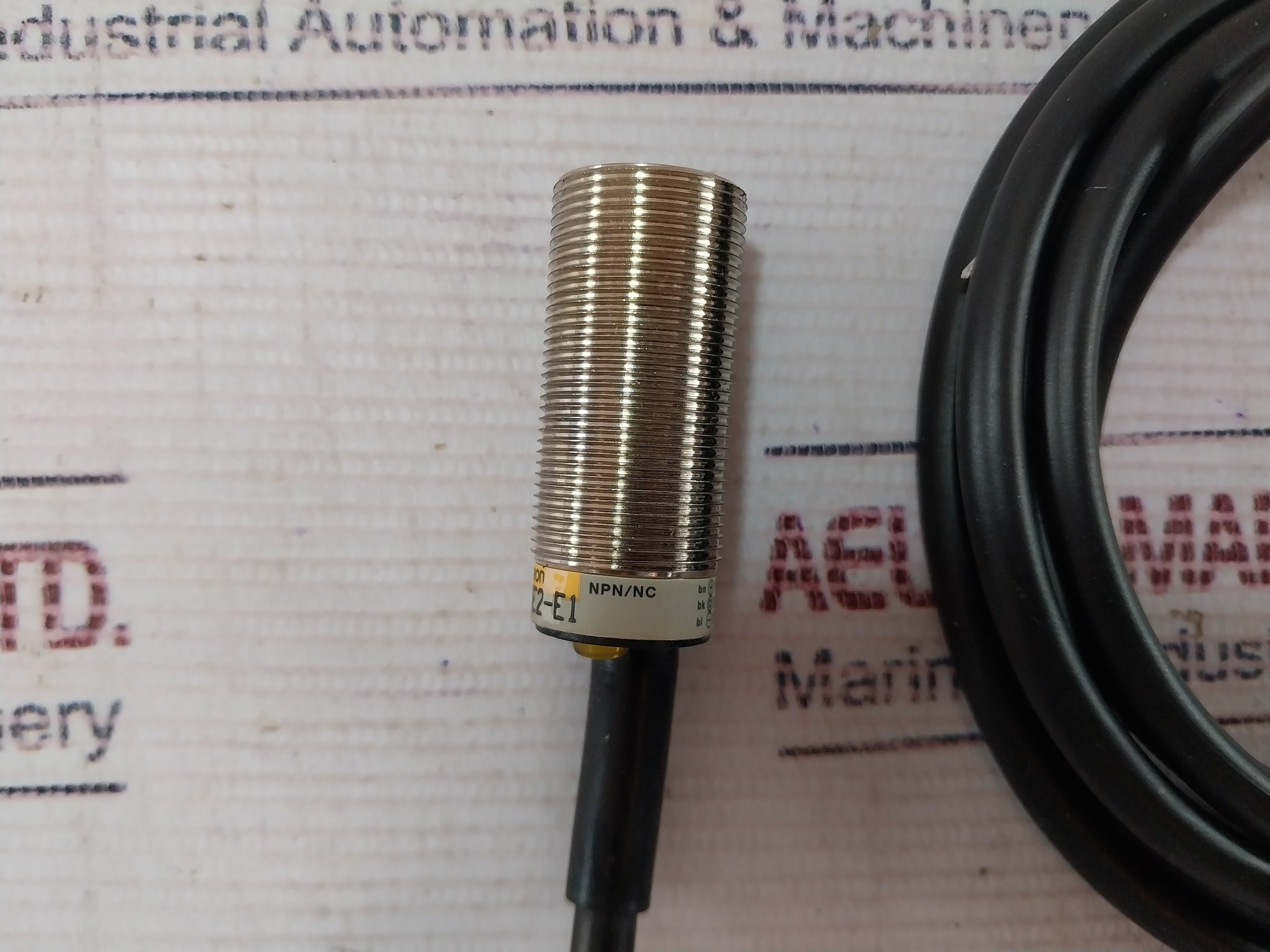 Omron Tl-x5E2-e1 Rpm Sensor 10-35 Vdc 300 Ma