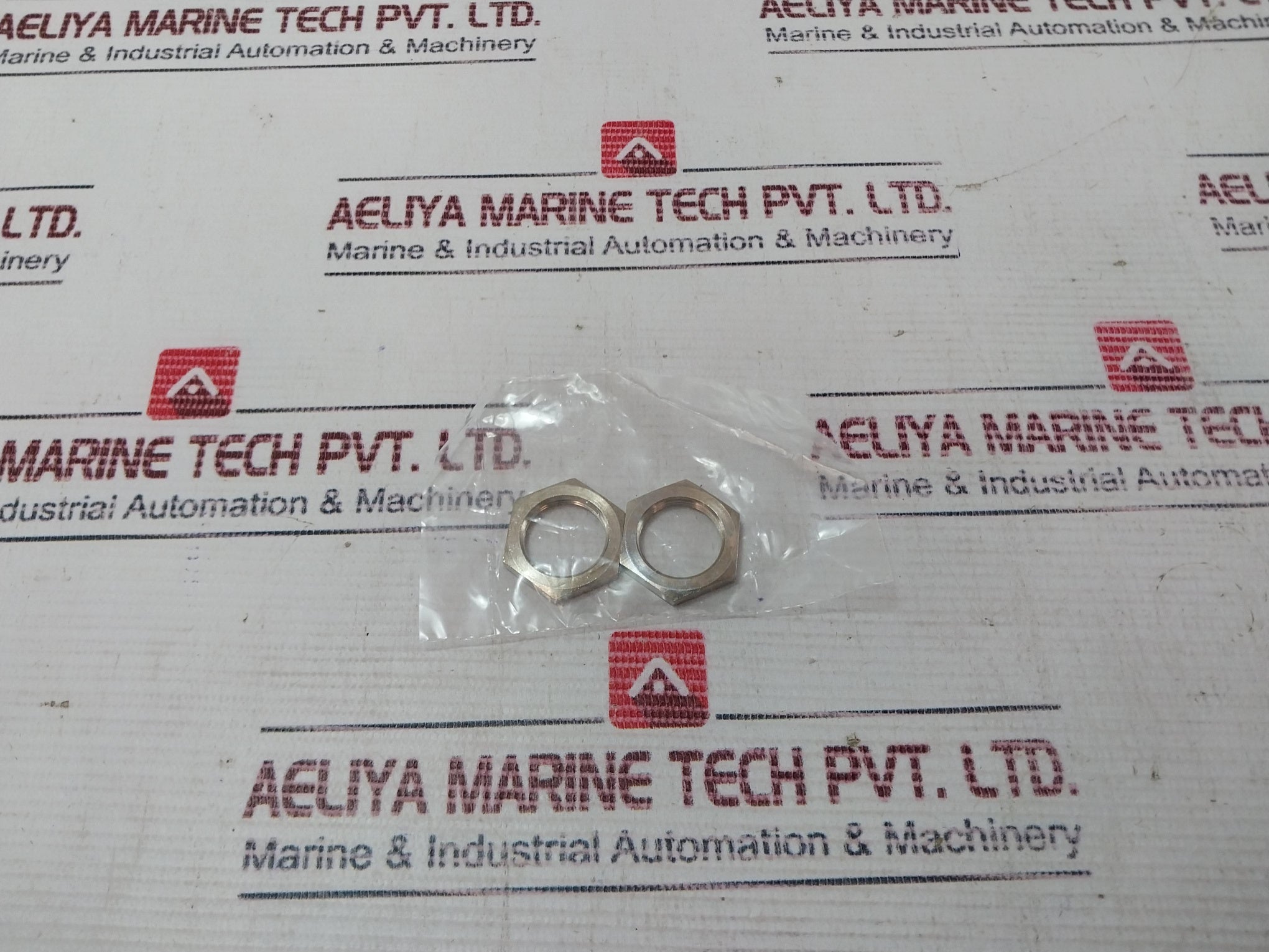 Omron Tl-x5E2-e1 Rpm Sensor 10-35 Vdc 300 Ma