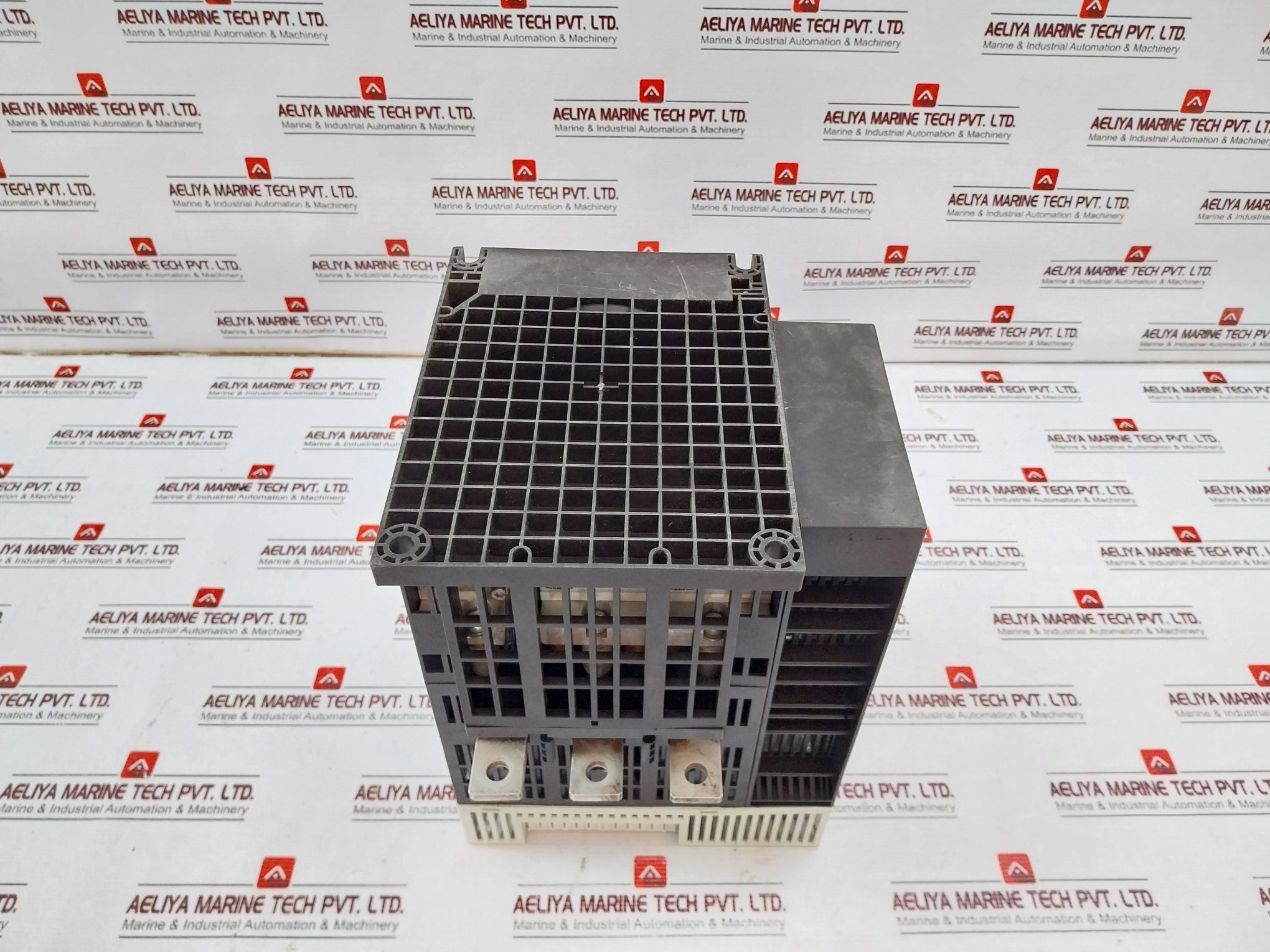 Siemens 3rw4443-6bc34 Digital Soft Starter 690v 50-60 Hz