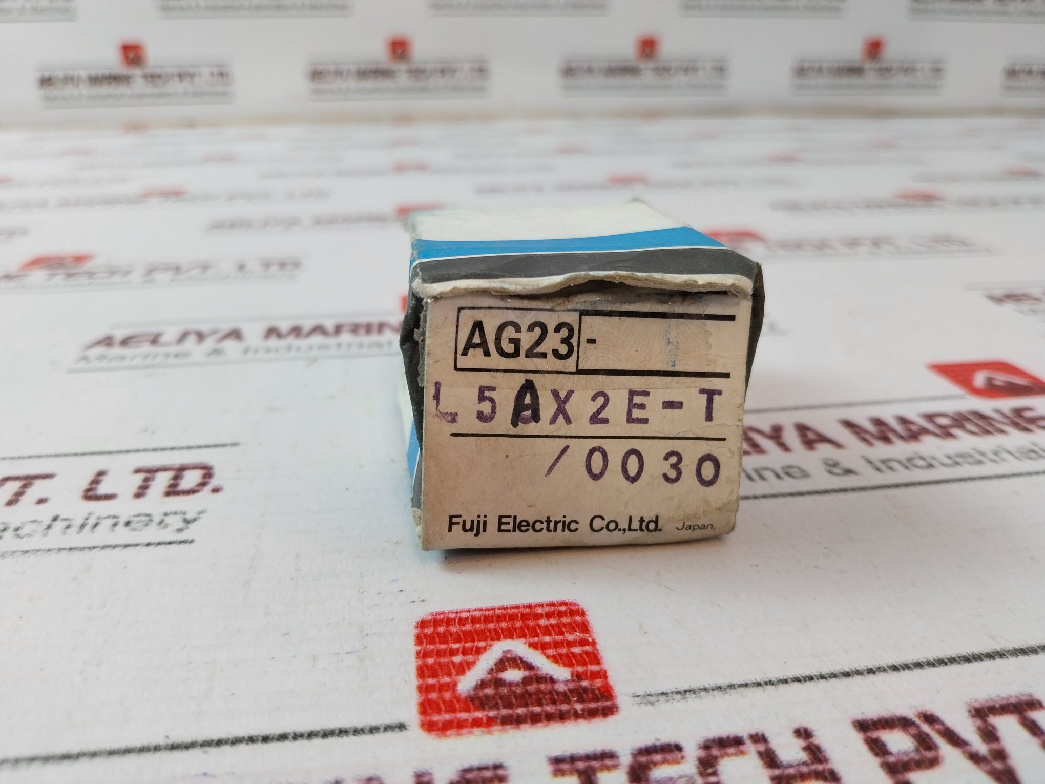 Fuji Electric Ag23-l5 Push Button Without Button 250v 5a