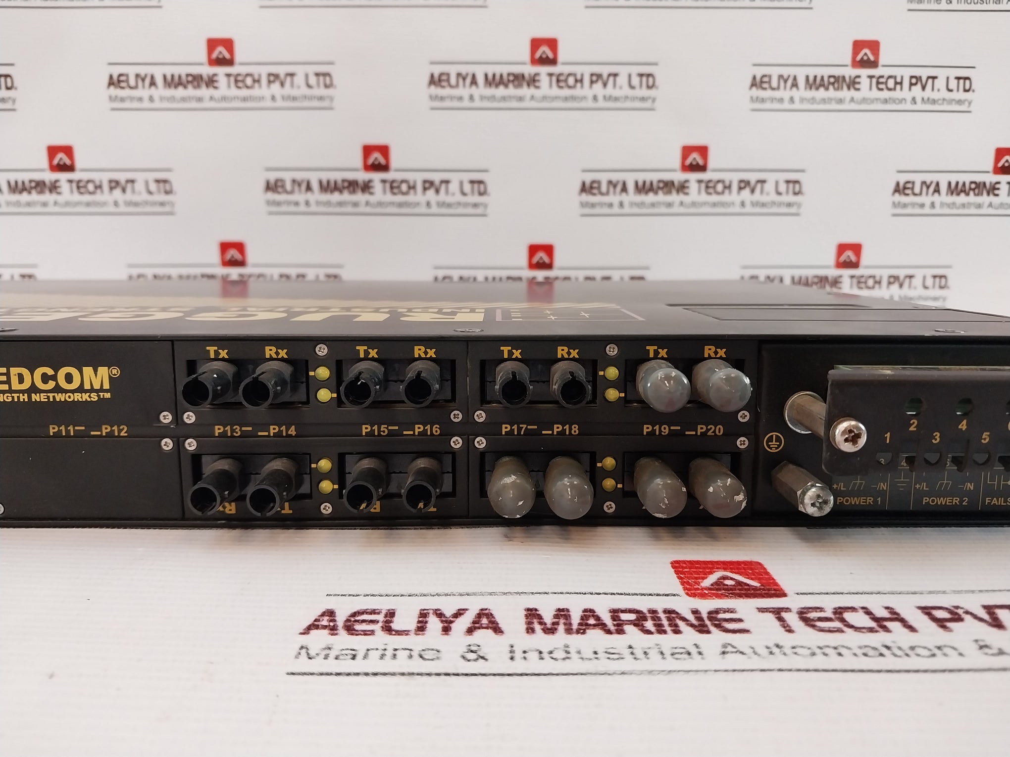 Ruggedcom Rsg2100 Industrial Network Switch 50-60 Hz, 600 Ma