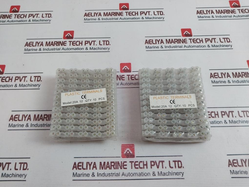 Pack of 10X 20A 12 Plastic Terminals