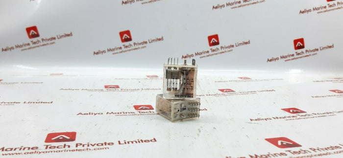 R30d-e1x4-24v relay 24vdc