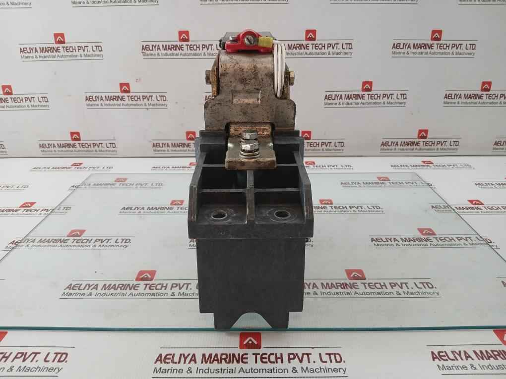2120A07G13 Dpm Contactor 1250Amps 1000Vdc Cutler-hammer