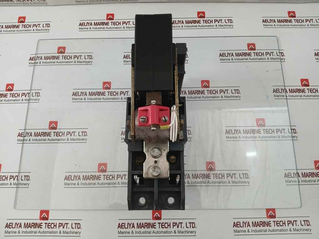2120A07G13 Dpm Contactor 1250Amps 1000Vdc Cutler-hammer