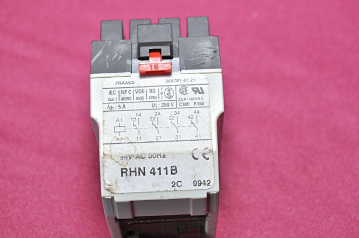 Telemecanique Rhn 411B Relay 24V 50Hz