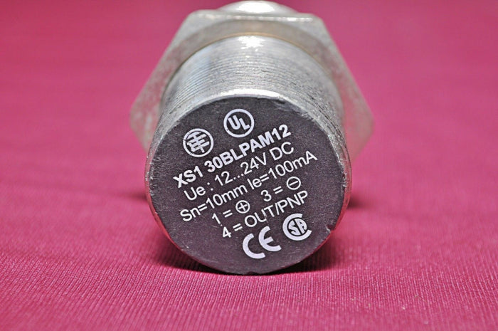Telemecanique Xs1 30Blpam12 Inductive Sensor