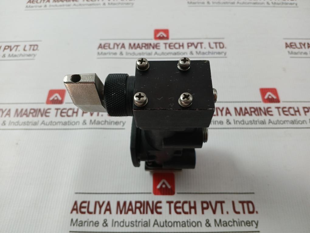 2400M Pneumatic Space Saver Indicating Relay Amot