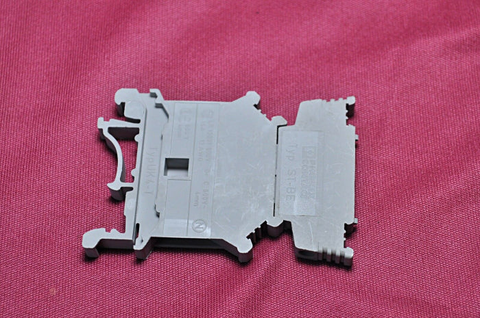 Lot of 7X Phoenix Contact St-be Terminal Block UK4-T